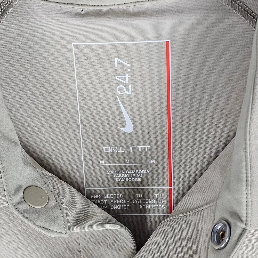 Nike Shirt Mens M Tan Dri-FIT 24.7 Training Short Sleeve Snap HQ6958-253 UPF 40+